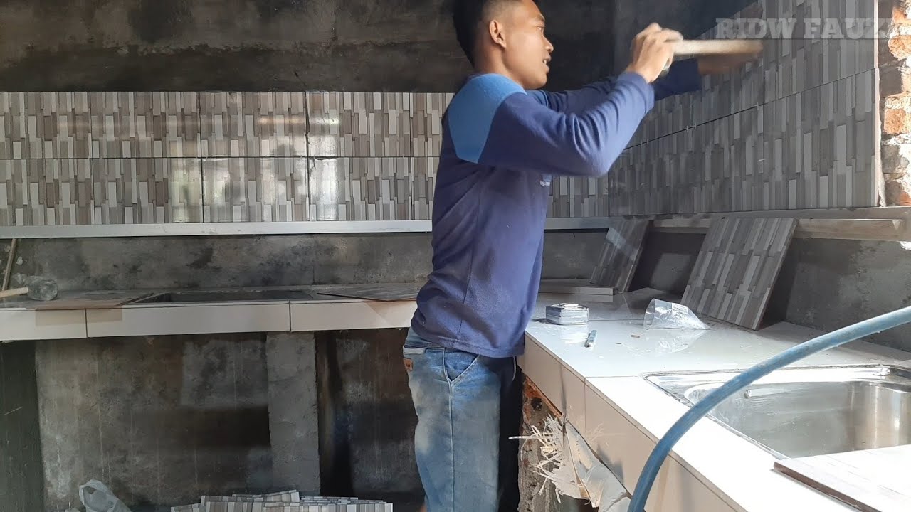 Teknik memasang keramik  dinding  simpel YouTube
