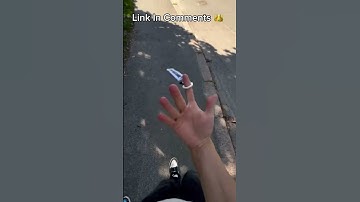 Ngl It Spins Really Well 😍#shorts#fyp#keychain#karambitspinner#csgo#karambit#tiktokmademebuyit