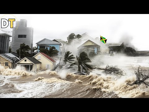 جامايكا الآن إعصار ميليسا ٢٩٥ كم ساعة رياح وفيضانات ت لحق دمار ا بالجزيرة