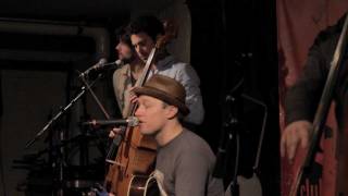 Tall Heights & Ryan Montbleau - "Chariot (I Know)" [Live at Club Passim] chords