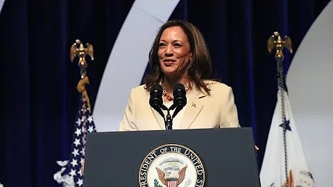 Former Vice President Kamala Harris bringing book tour to downtown Indianapolis