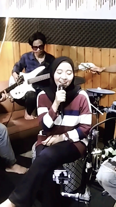 GAYUNG TAK BERSAMBUT 💔 #dangdut #dangdutkoplo #dangdutlawas #dangdutterbaru #dangdutviral #hiburan