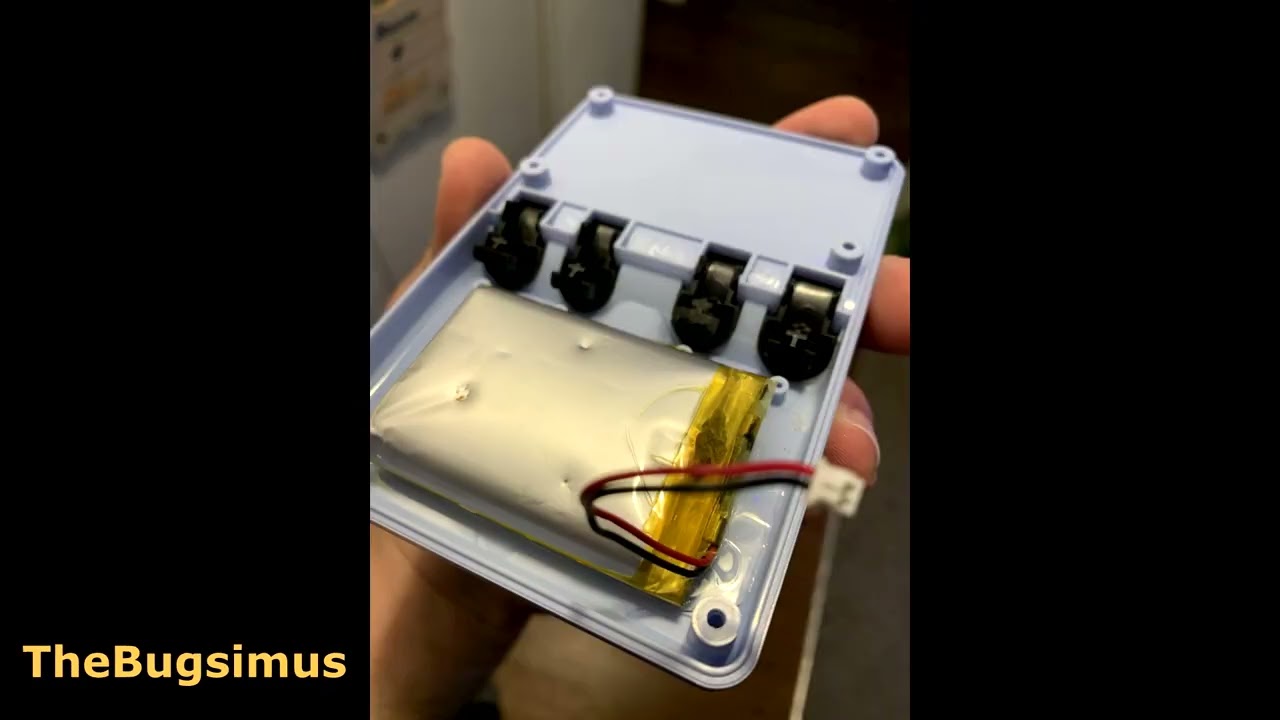 Data Frog SF2000 and R35s PSA - Batteries may be a potential fire hazard