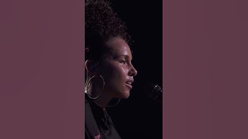 Thumbnail of Alicia Keys Fallin Live