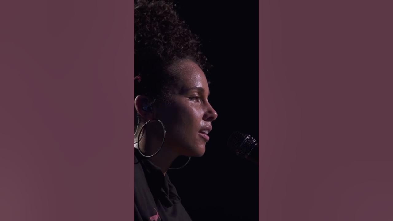 Alicia Keys Fallin Live