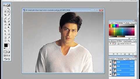 How to change background  color in Adobephotoshop 7.0