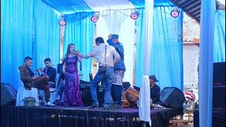 Download Lagu bimbang elvy sukaesih Cover by AKSARA PRO feat neviana Adel MP3