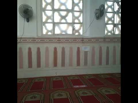 في يوم عرفه انا اعتكفت في مسجد العوام علي كورنيش مرسي مطروح من قبل أذان الظهر لغايه اذان المغرب