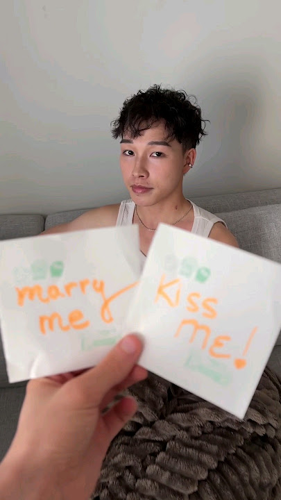 Marry me OR Kiss me 💍😘💋 #gay #couple #gaycouple #funny