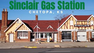 Walking by an Old Abandoned Sinclair Gas Station & Old Trucks in Small Town Chetopa, KS on US 166