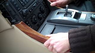 How to remove centre console on Range Rover Sport 2005-09