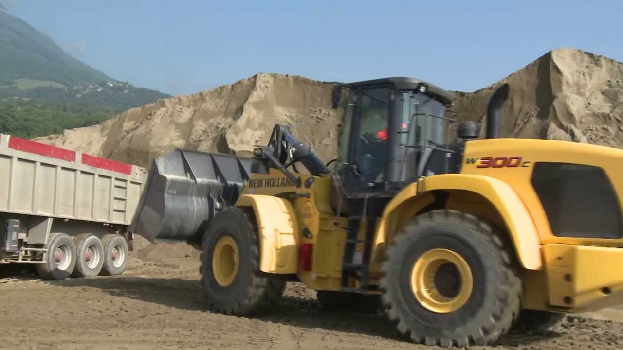 Фронтальные погрузчики New Holland W300C и W270C