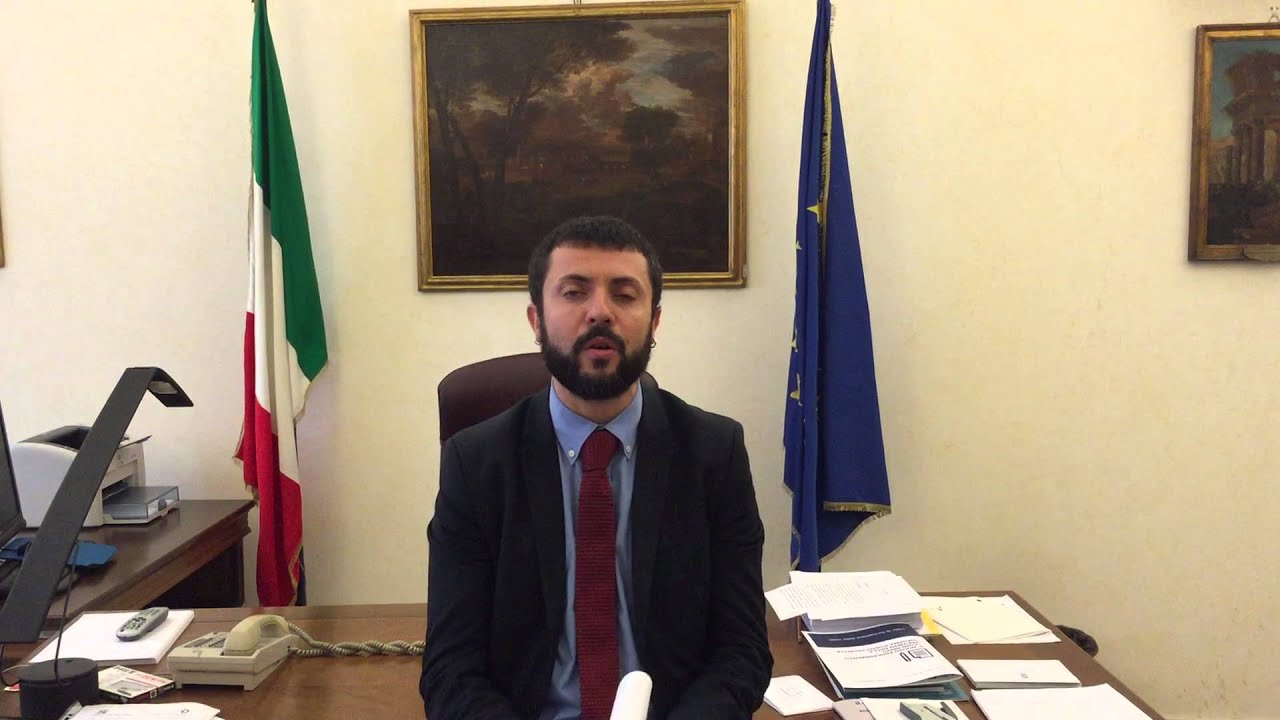 Giuseppe D'Ambrosio (M5S) - Canone Rai Minervino Murge - YouTube