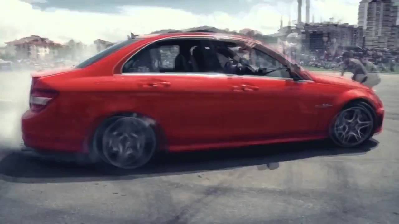 Mercedes supercars 2016 - Mercedes-Benz vs. BMW Minions Style 2015