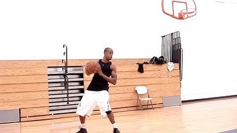 Dre Baldwin: Post-Up Baseline Drop-Step Turnaround Jumpshot Pt. 1 | Michael Jordan Kobe Bryant
