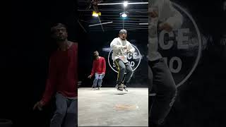 Whistle Baja Heropanti Choreography