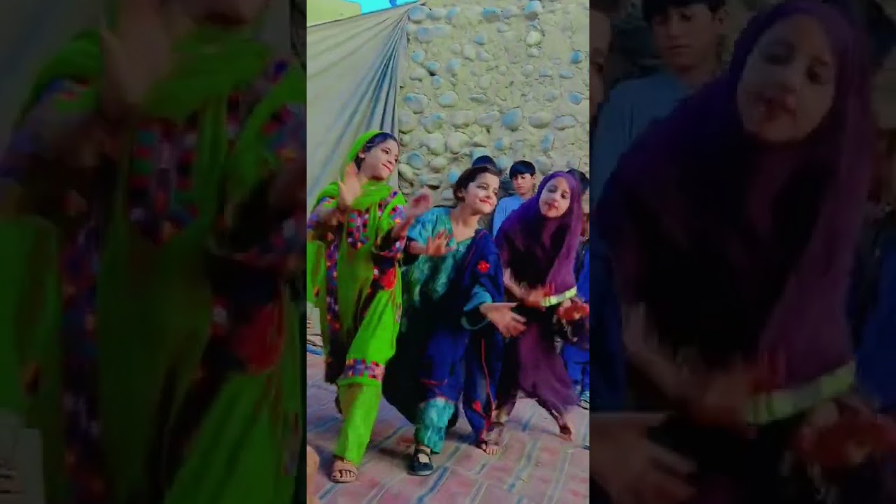 Pathan girls wedding dance/Pathan dance Pathan girl dance shadi ka dance shadi pe nachna Pathangirl