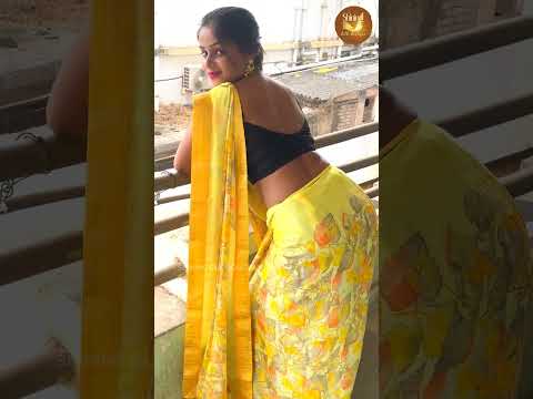 Saree with Gorgeous Backless Blouse - #Saree #Blouse #Backless