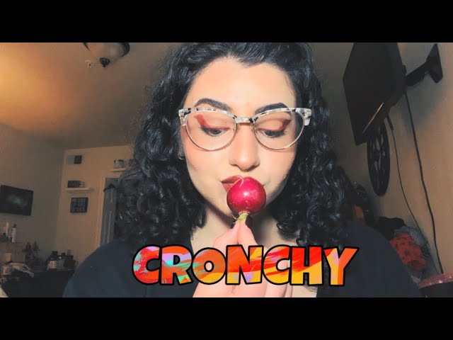 ASMR CRuNCHY RADISH pt 2 |*cronchy* eating sounds
