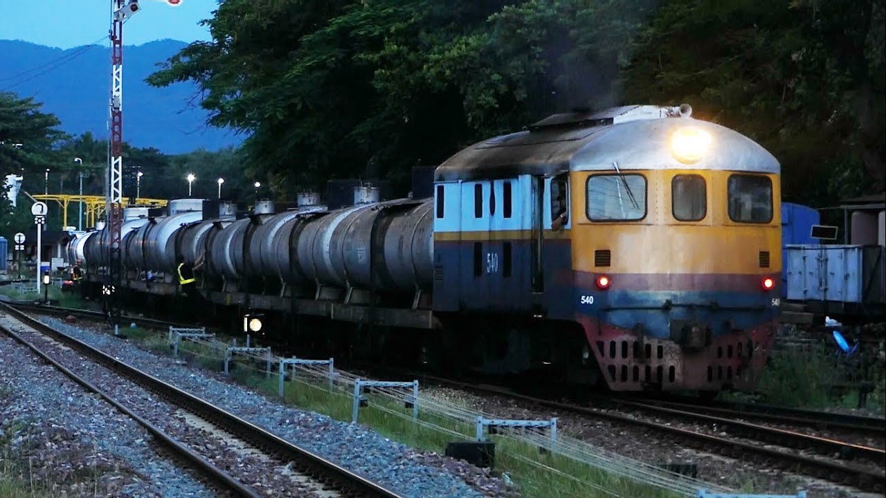 สถานีรถไฟนครลำปาง : NAKHON LAMPANG RAILWAY STATION