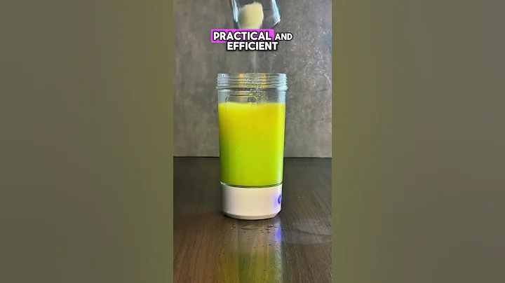 This Bottle Mixes Itself?! 😱 Must-Have for Gym & Coffee Lovers!