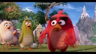 The Angry Birds Movie - Red Gets Inside the castle