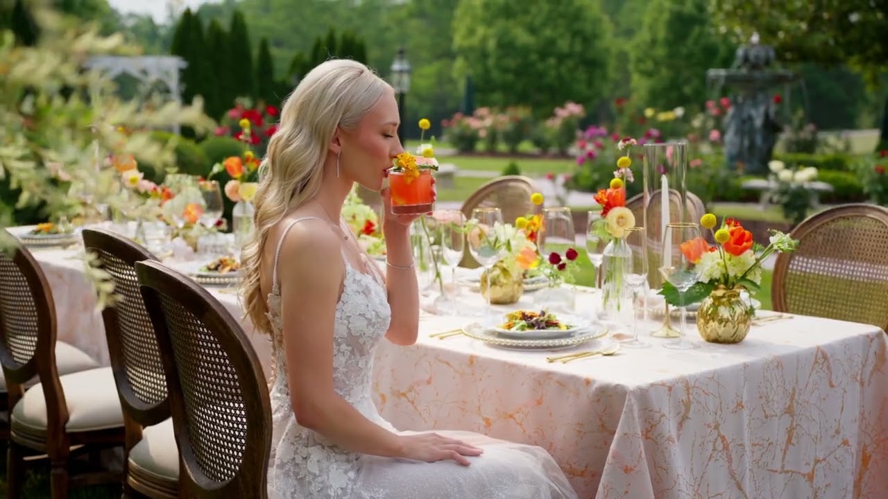 Dreamy Summer Wedding at Antrim 1844: Historic Hotel Venue Charm