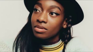 Little Simz - Gratitude ft. The Hics REVIEW BY @LyricsToDigest