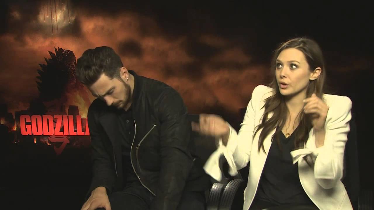 elizabeth olsen and aaron taylor johnson godzilla