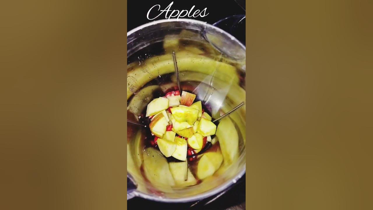 //Mix fruit milk shake is very healthy for u u want to try with me 😇... Cook with Deepali