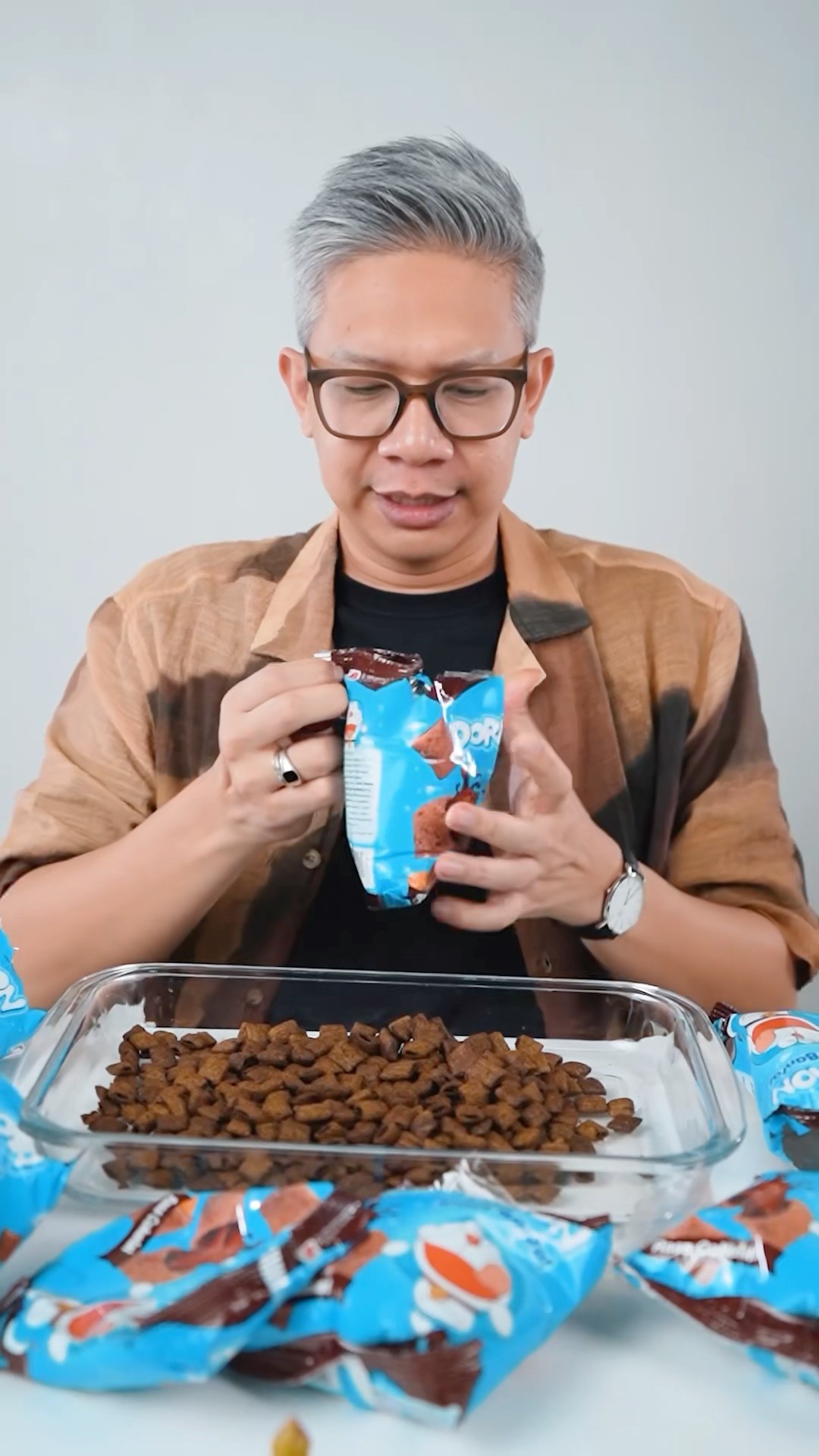 BUKA SNACK BERHADIAH UANG DORAEMON LAGI!!