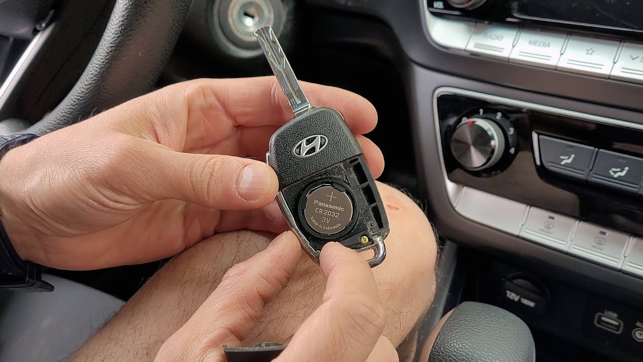 Hyundai Sonata (2015-2019): Key Fob Battery Replacement. 