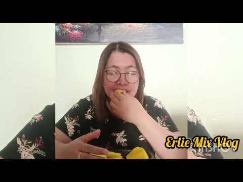Eating Mango