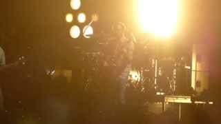 Kings of Leon - It Don't Matter (live) @ o2 Arena London 13th June 2013