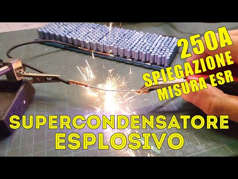 Un Supercondensatore Bomba da 250A con 400 Condensatori + Misura Pratica della ESR con Oscilloscopio