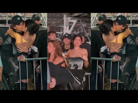 Kylie Jenner makes out with Timothée Chalamet