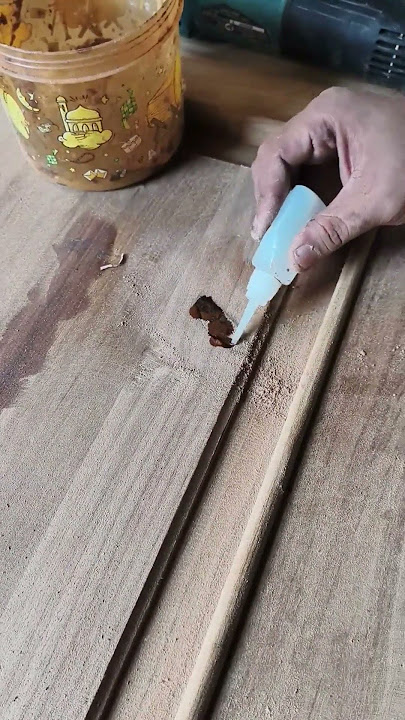 smooth out the remaining putty #woodworking #wood #tukangkayu #diy #woodscraft