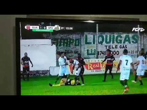 Árbitro é agredido por jogador do São Paulo de Rio Grande-RS