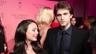 Keegan Allen & Janel Parrish Talk New Team-Ups Pretty Little Liars Season 3 Exclusive