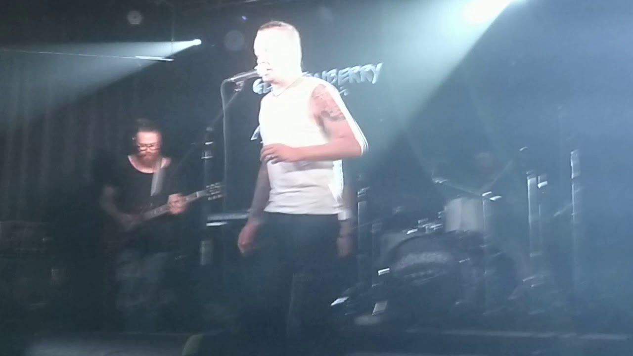 ДМЦ - Смеяться всем в лицо