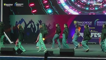 Rishita & Team’s High-Energy Group Dance Performance | Suchitra Campus | ResoFEST 2025