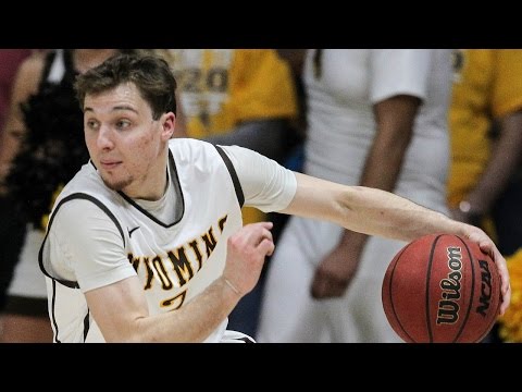 Play Of The Night Wyoming S Amazing 80 Foot Buzzer Beater CampusInsiders 