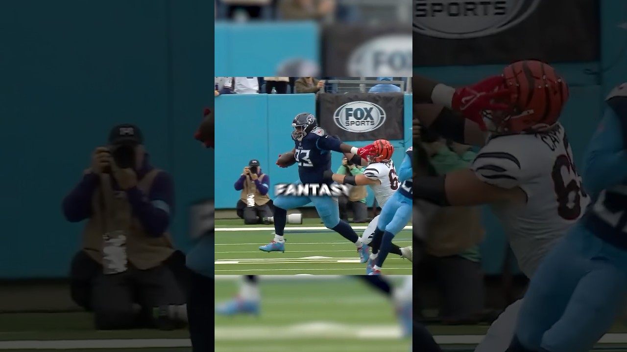 Send this to the person who lost in fantasy playoffs 😭🤡 