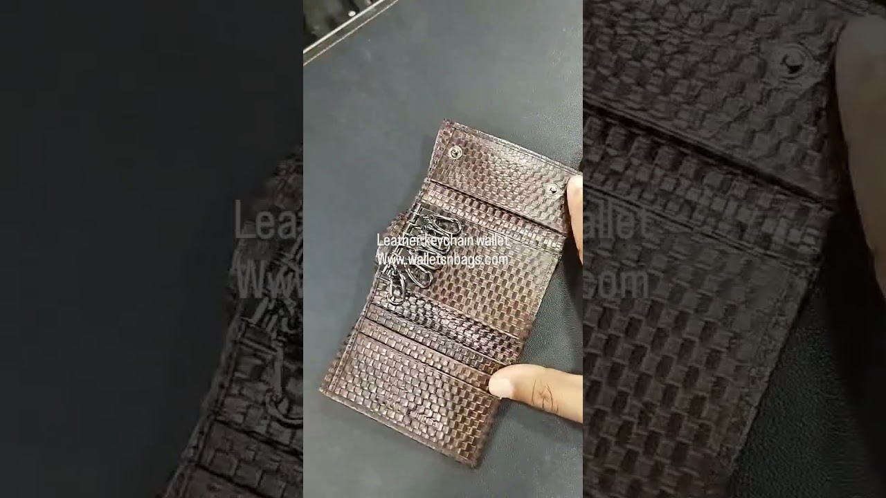 Leather keychain wallet 