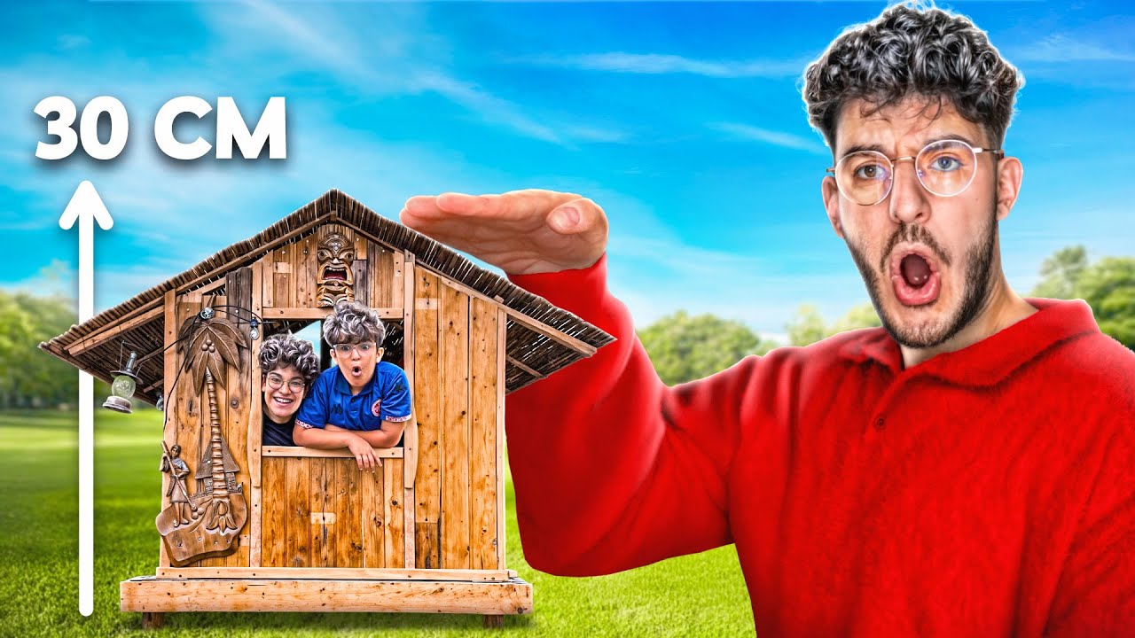 3 FRÈRES PASSENT 24H DANS UNE (très) PETITE CABANE DANS LES ARBRES !
