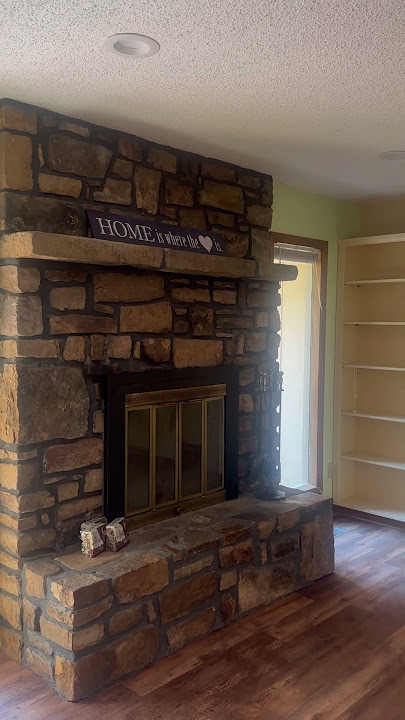 15 Del Camino Janae Cook AR Realtor TAYLOR REALTY GROUP HSV-East 🏠 110 La Plaza W Hsv