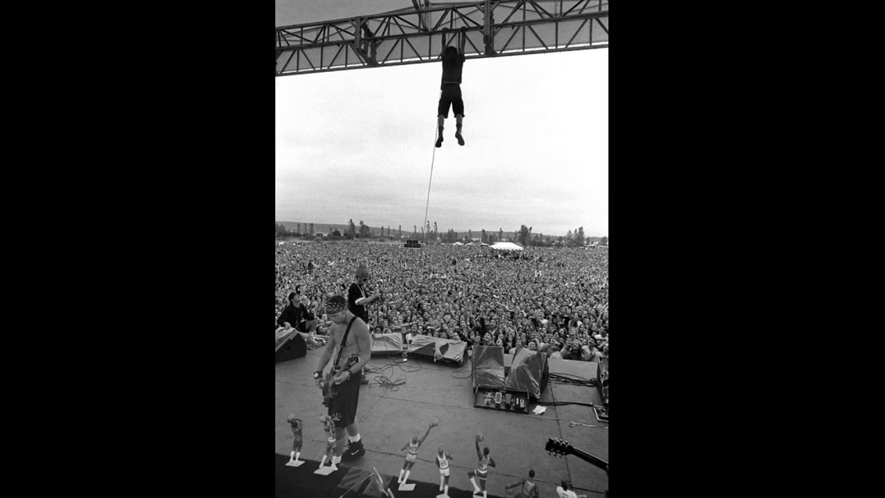 Pearl Jam Footsteps live YouTube