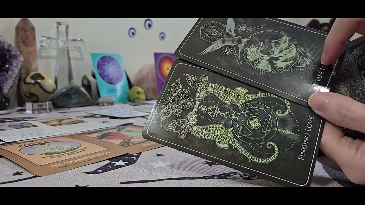 Leo ♌️ town is talking about all the freaky stuff happening to them ancestors whooping folks 😳 