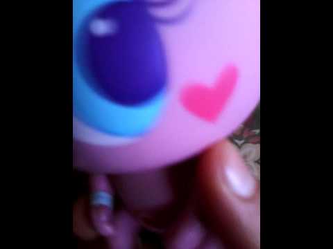 muñecas cabezonas de moda