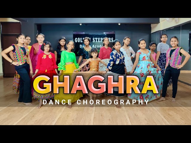 Ghaghra dance choreography| Tabu, Kareena Kapoor, kriti sanon| Amar deogharia| Golden steppers class=